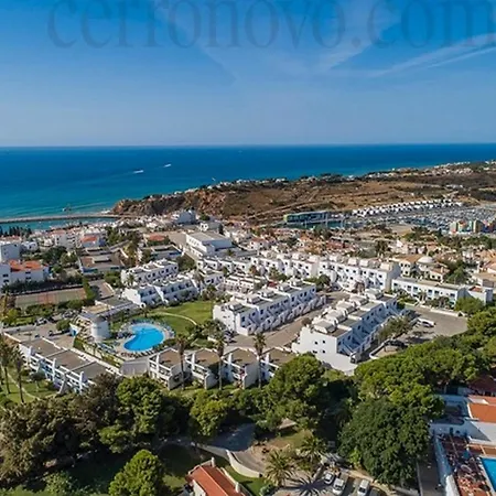 Albufeira-windmill Hill * アルブフェイラ
