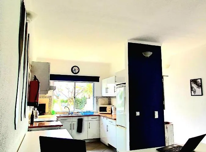 Albufeira-windmill Hill 阿尔布费拉