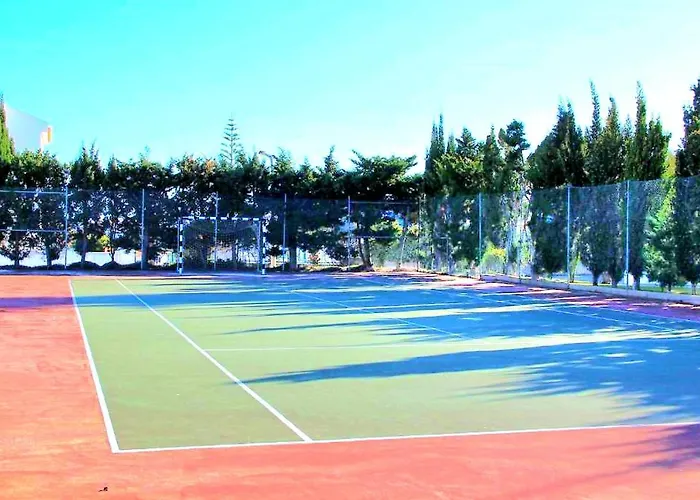 Albufeira-windmill Hill * Albufeira