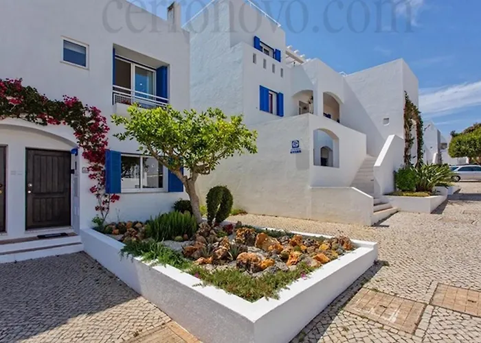 Albufeira-windmill Hill Albufeira