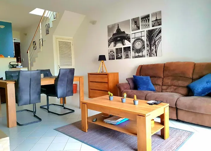 Albufeira-windmill Hill * Albufeira