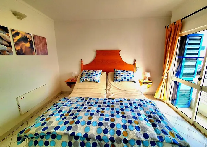 Albufeira-windmill Hill *