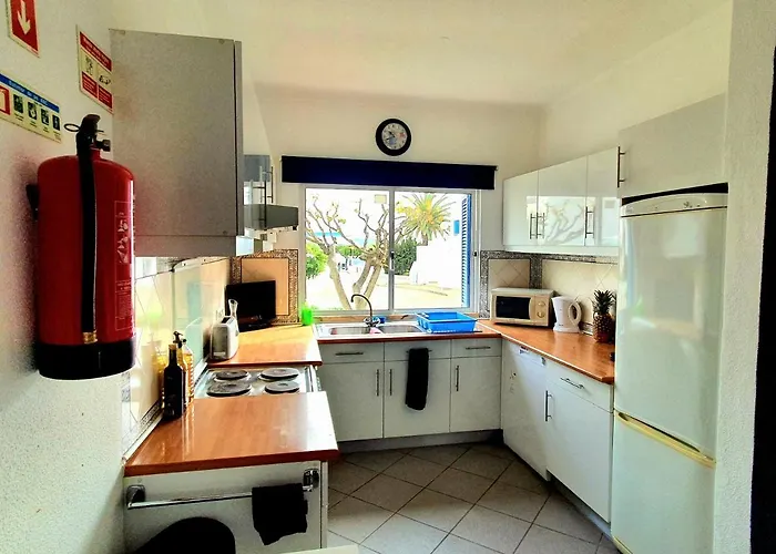 Albufeira-windmill Hill